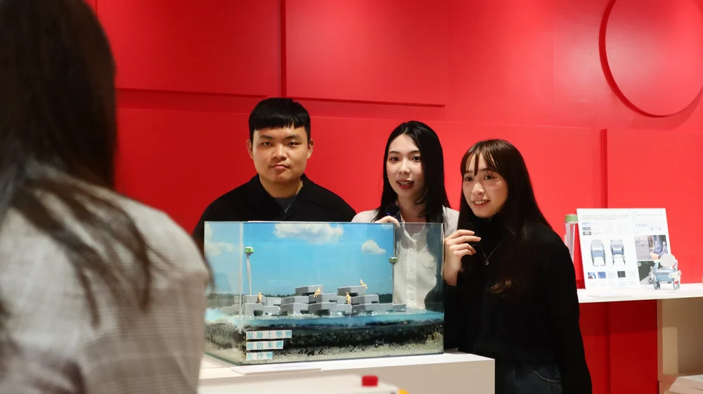 Presenting the model to a judge