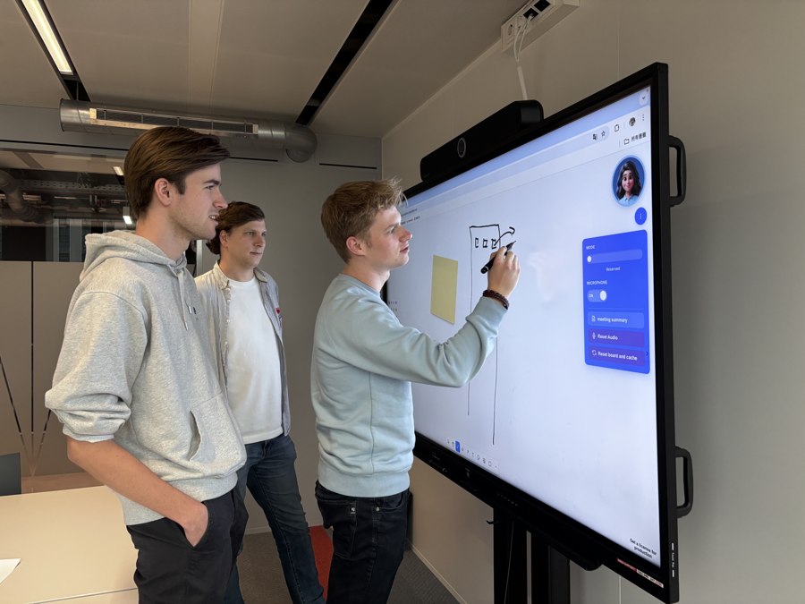User testing session with the working prototype